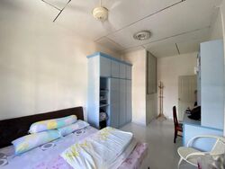 Mayflower Gardens (D20), Terrace #453314741